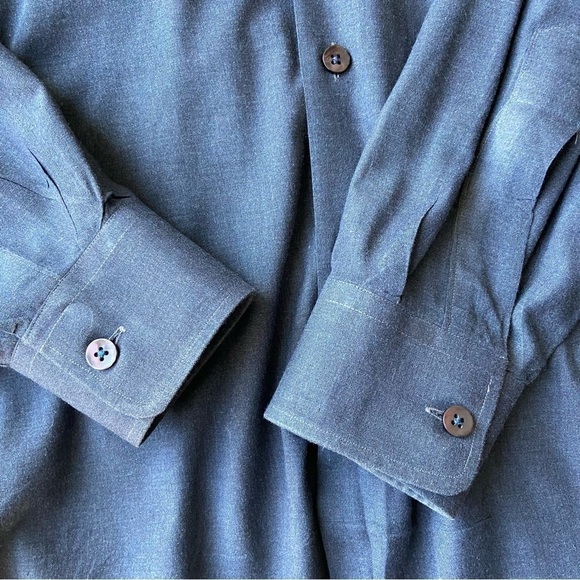 Thomas Jeffrey  Spain Made Fabric Button Down Shirt - Picture 9 of 13